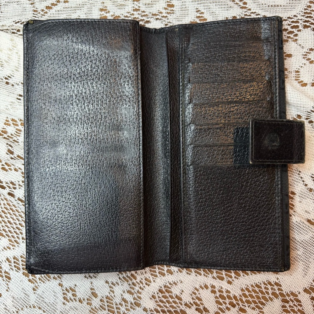 Gucci Black Monogram Wallet and Key Holder Set - Picture 10 of 12